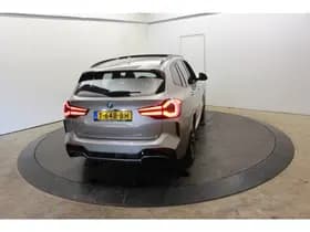 BMW IX3 Executive 80 kWh M-Pakket EL Trekh+aKlep SOH 100% Panodak Camera thumbnail 26