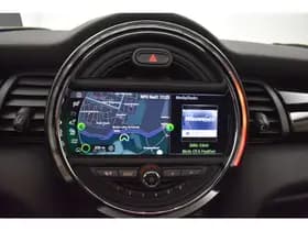 MINI Cooper Mini 1.5 60 Years Edition Panodak Vol Leder Harman Cardon Zwarte hemel Navi thumbnail 9