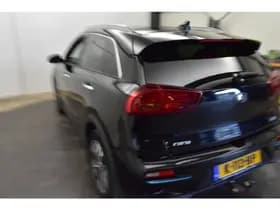 Kia E-Niro ExecutiveLine 64 kWh Trekhaak Wamtepomp SOH 100% Vol Leder mem Seats thumbnail 25
