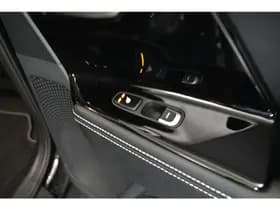 Kia E-Niro ExecutiveLine 64 kWh Trekhaak Wamtepomp SOH 100% Vol Leder mem Seats thumbnail 37