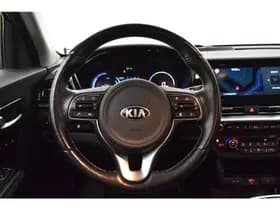 Kia E-Niro ExecutiveLine 64 kWh Trekhaak Wamtepomp SOH 100% Vol Leder mem Seats thumbnail 42