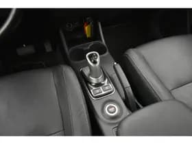Mitsubishi Outlander 2.0 PHEV Instyle X-Line Dealer onderhouden Trekhaak Pano Vol Leder Camera thumbnail 32