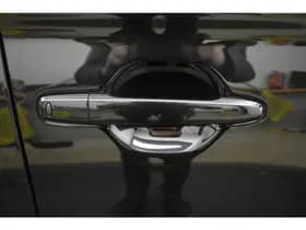 Mitsubishi Outlander 2.0 PHEV Instyle X-Line Dealer onderhouden Trekhaak Pano Vol Leder Camera thumbnail 7