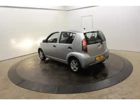 Daihatsu Sirion 2 1.0-12V 70PK Premium 5 Pers 5Drs Airco El Ramen APK 11-2026 thumbnail 11