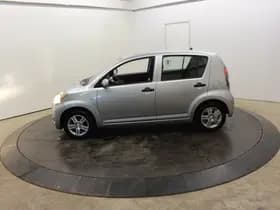 Daihatsu Sirion 2 1.0-12V 70PK Premium 5 Pers 5Drs Airco El Ramen APK 11-2026 thumbnail 38