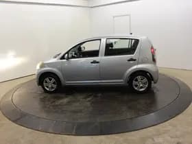 Daihatsu Sirion 2 1.0-12V 70PK Premium 5 Pers 5Drs Airco El Ramen APK 11-2026 thumbnail 39