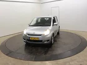 Daihatsu Sirion 2 1.0-12V 70PK Premium 5 Pers 5Drs Airco El Ramen APK 11-2026 thumbnail 67