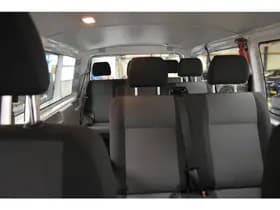 Volkswagen Transporter Kombi 2.0 TDI L2H1 Airco 2+2+2+2+3 Opstelling thumbnail 11