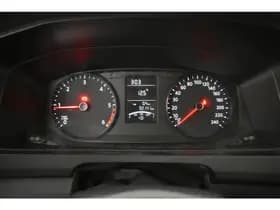 Volkswagen Transporter Kombi 2.0 TDI L2H1 Airco 2+2+2+2+3 Opstelling thumbnail 23