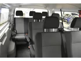 Volkswagen Transporter Kombi 2.0 TDI L2H1 Airco 2+2+2+2+3 Opstelling thumbnail 26