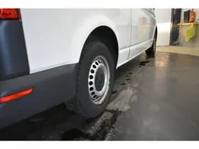 Volkswagen Transporter Kombi 2.0 TDI L2H1 Airco 2+2+2+2+3 Opstelling thumbnail 7