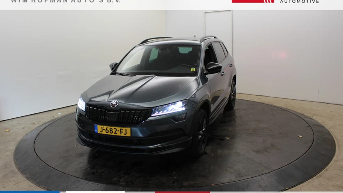 Skoda Karoq 1.5 TSI ACT Sportline Business Camera Virtual Sport Stoelen Virtual Cockpit Camera Navi Stoelverwarming — foto 1