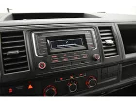 Volkswagen Transporter Kombi 2.0 TDI L2H1 9 Pers 2+2+2+3 BPM Vrij excl btw thumbnail 20