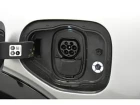 Ford Mustang Mach-E Premium AWD 75 kWh 271 Pk thumbnail 26