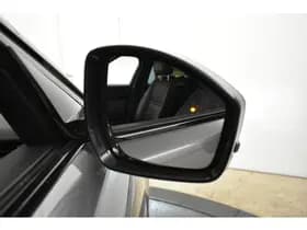 Land Rover Range Rover Velar 2.0 P400e R-Dynamic thumbnail 8