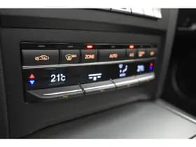 Mercedes-Benz E-Klasse Coupé 400 Prestige AMG Line Pano Cam Dhoek El-stoelen Navi thumbnail 25