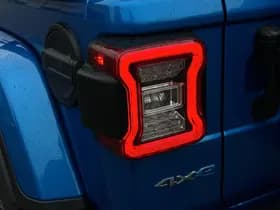 Jeep Wrangler Unlimited 4xe 380 Sahara thumbnail 9