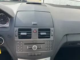 Mercedes-Benz C-Klasse 180 CGI Business Class Avantgarde thumbnail 14