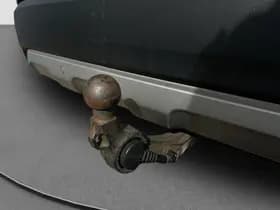 Renault Espace 1.6 TCe Initiale Paris 5p. thumbnail 3