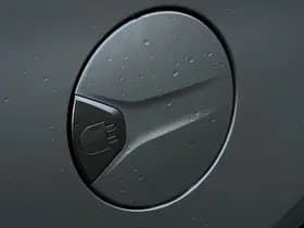 Toyota Prius 1.8 Plug-in Executive Business thumbnail 23