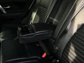 Land Rover Discovery Sport P300e 1.5 R-Dynamic SE thumbnail 24