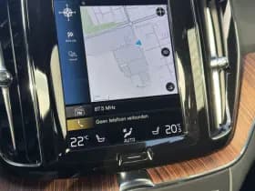 Volvo XC60 2.0 B5 Momentum Exclusive thumbnail 16