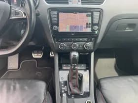 Skoda Octavia Combi 2.0 TSI RS 230 thumbnail 16