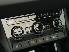 Skoda Karoq 1.5 TSI ACT Sportline Business thumbnail 16