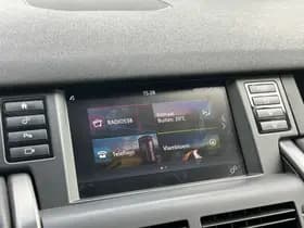 Land Rover Discovery Sport 2.0 TD4 HSE Luxury thumbnail 16