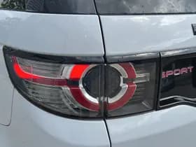 Land Rover Discovery Sport 2.0 TD4 HSE Luxury thumbnail 27