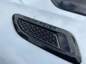 Land Rover Discovery Sport 2.0 TD4 HSE Luxury thumbnail 4