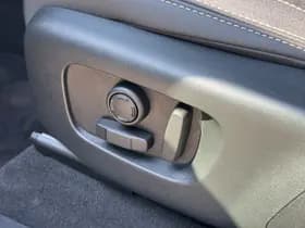 Land Rover Range Rover Velar 2.0 P400e R-Dynamic thumbnail 14