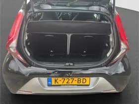 Toyota Aygo 1.0 VVT-i X-Play thumbnail 19