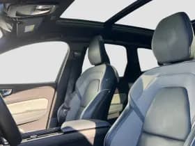 Volvo XC60 2.0 Recharge T8 AWD R-Design thumbnail 3