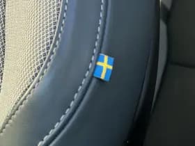 Volvo XC60 2.0 Recharge T8 AWD R-Design thumbnail 29