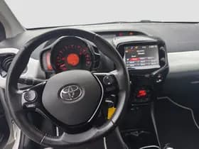 Toyota Aygo 1.0 VVT-i X-Joy thumbnail 12