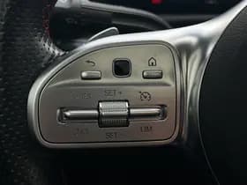 Mercedes-Benz A-Klasse 250 e AMG Premium Plus thumbnail 5