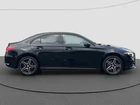 Mercedes-Benz A-Klasse 250 e AMG Premium Plus thumbnail 8
