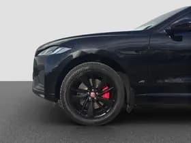 Jaguar F-Pace P400e R-Dynamic SE thumbnail 16