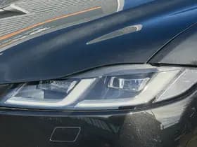 Jaguar F-Pace P400e R-Dynamic SE thumbnail 28