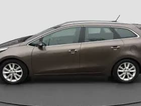 Kia Cee'd Sportswagon 1.6 GDI Plus Pack thumbnail 19