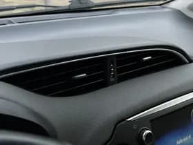 Toyota Yaris 1.5 VVT-i Active thumbnail 18