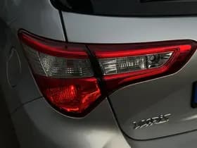 Toyota Yaris 1.5 VVT-i Active thumbnail 10