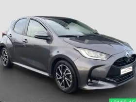 Toyota Yaris 1.5 Hybrid Dynamic thumbnail 1