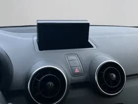 Audi A1 Sportback 1.0 TFSI 2x S-line thumbnail 12