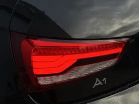 Audi A1 Sportback 1.0 TFSI 2x S-line thumbnail 21