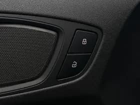 Audi A1 Sportback 1.0 TFSI 2x S-line thumbnail 24