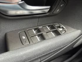 Land Rover Range Rover Evoque 2.2 eD4 2WD Pure Business Edition thumbnail 22