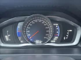 Volvo S60 1.5 T3 R-Design thumbnail 11