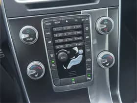 Volvo S60 1.5 T3 R-Design thumbnail 13